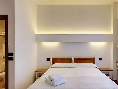 Palace Hotel 3*