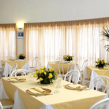 Palace Hotel 3*