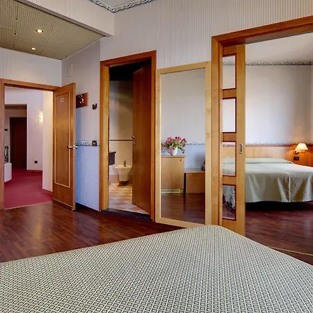 Hotel Palace